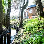 Holiday home Ainulaadne Ringmaja Liivaranna Laeheduses