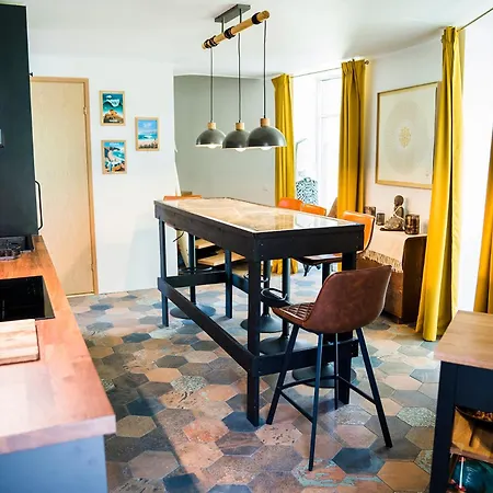 Ainulaadne Ringmaja Liivaranna Laeheduses