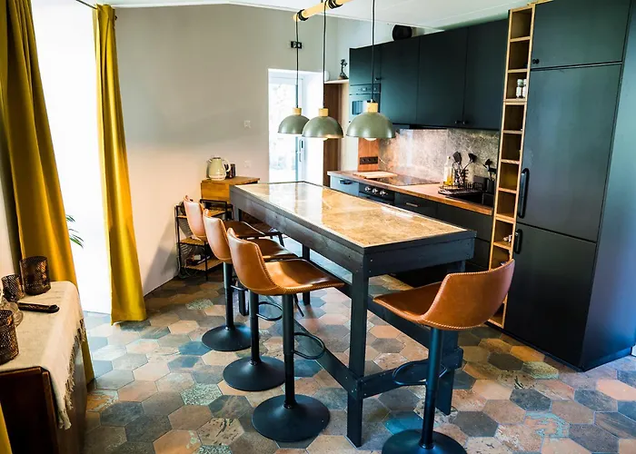 Ainulaadne Ringmaja Liivaranna Laeheduses *